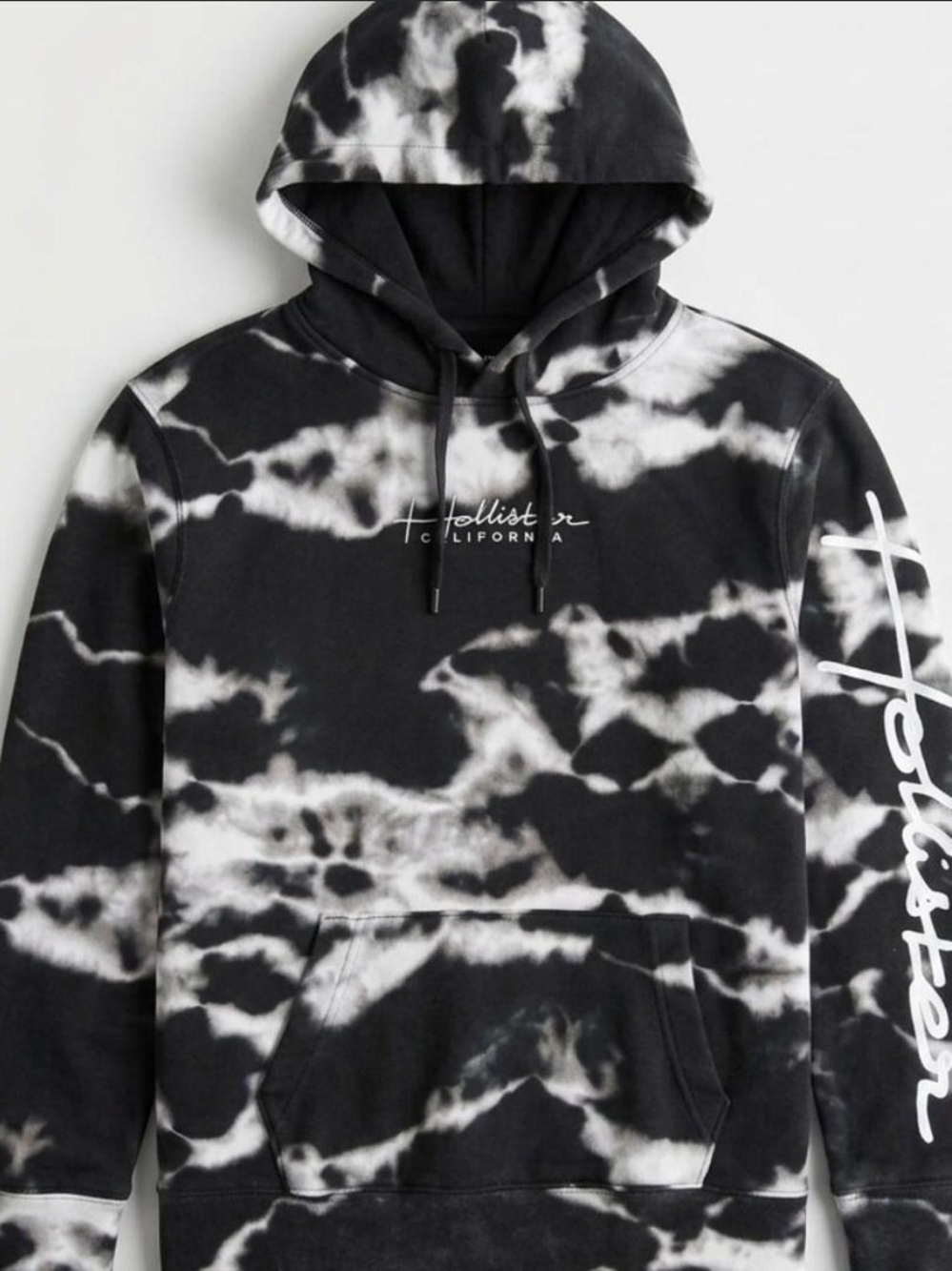 Hollister Y2K Black and White Tie-Dye Pullover Hoodie. XS